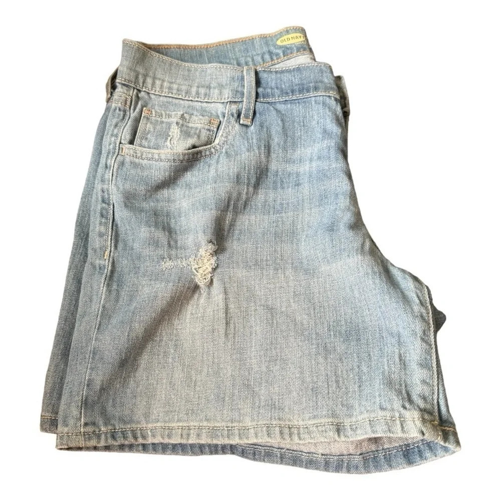 Boyfriend Shorts - Picture 2 of 6